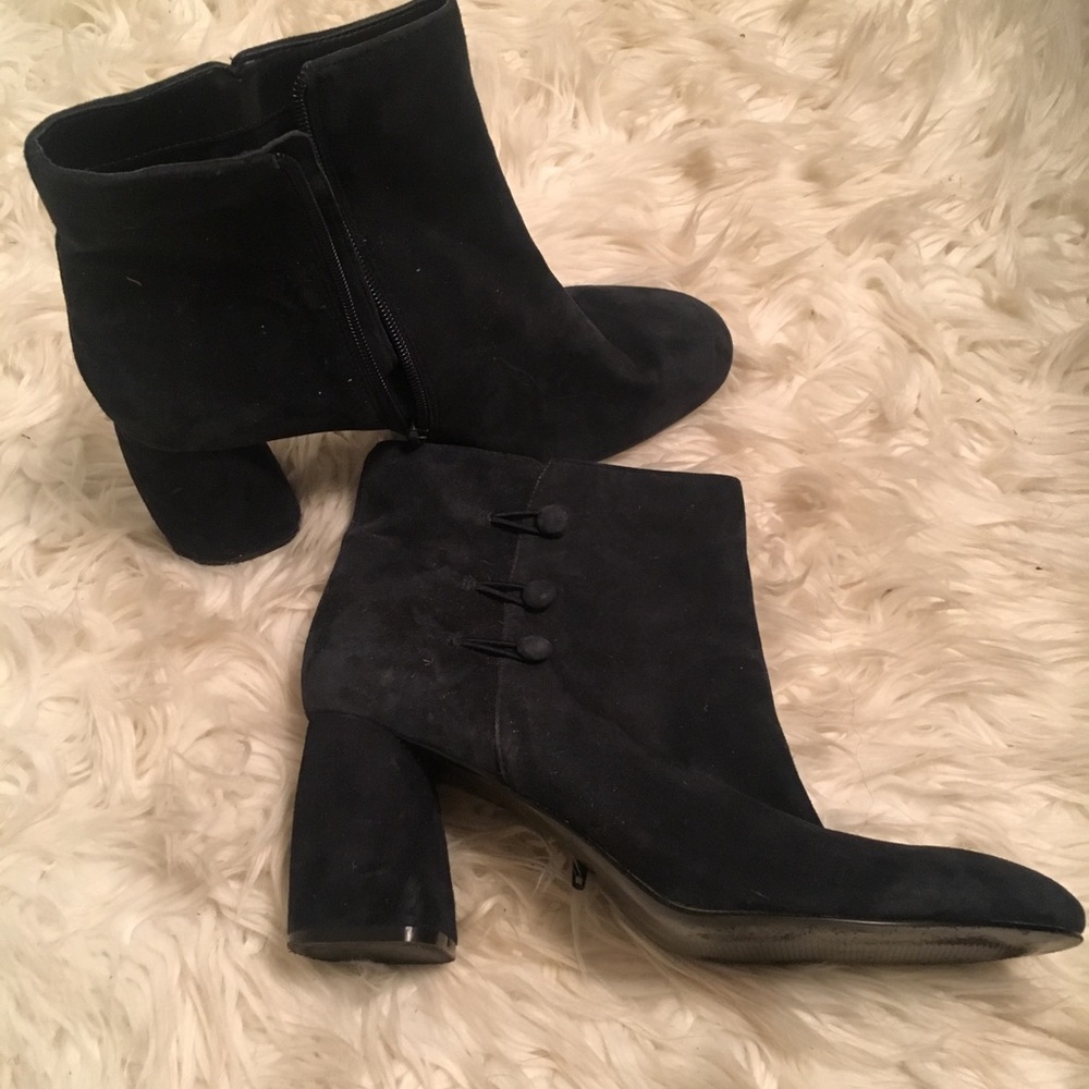 Navy Blue Suede Ankle Boots‎